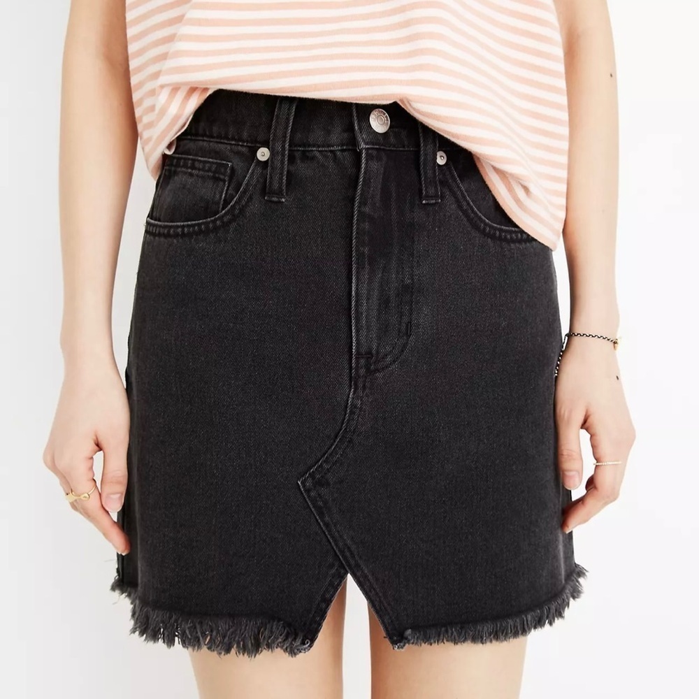 Madewell Rigid Denim Frayed Mini Skirt Perfect Vintage Lunar Wash